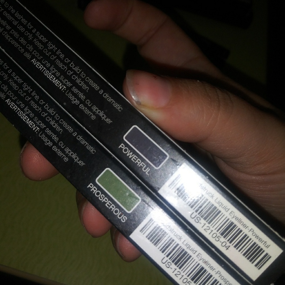 Youniqe eyeliners